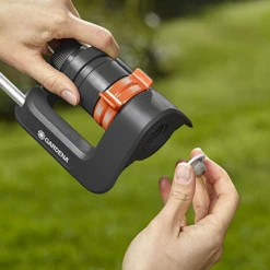 Arroseur Oscillant Et Asperseur Arroseur Oscillant Rampe Métal 16 Buses Aqua S Gardena Surface Max 220m2 -Espace vert et piscine Soldes Boutique arroseur oscillant avec rampe metal 16buses aqua s gardena surface arrosage max 220m2 3